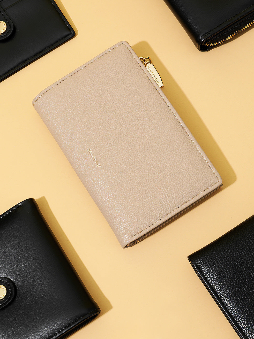 Two-fold Zipped Women's Wallet(Apricot)