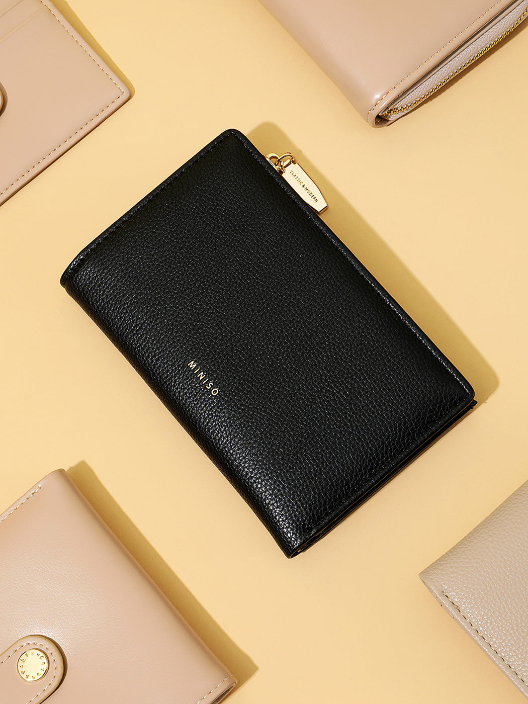 Two-fold Zipped Women's Wallet (Black)