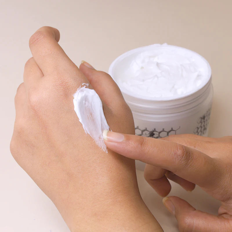BBA AMOND MILK & HONEY BODY BUTTER(ALMOND)